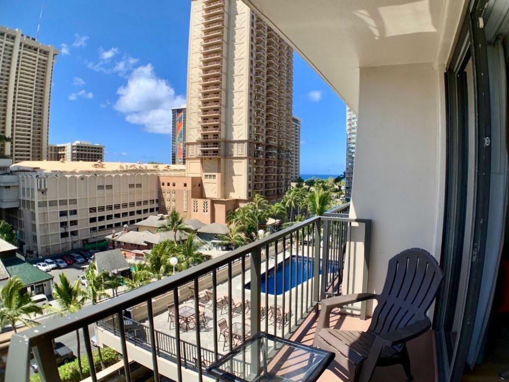 Palms Waikiki #412 Apartment Honolulu Exterior photo